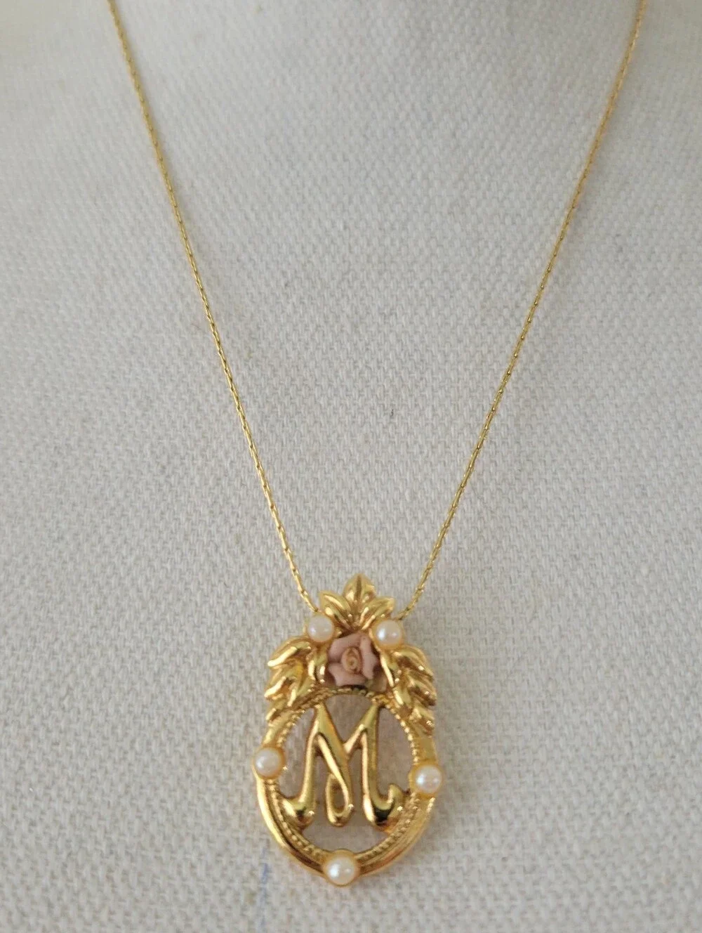Avon 1980's Gold Tone Victorian Style Rose Faux Pearl Initial M Pendant Necklace
